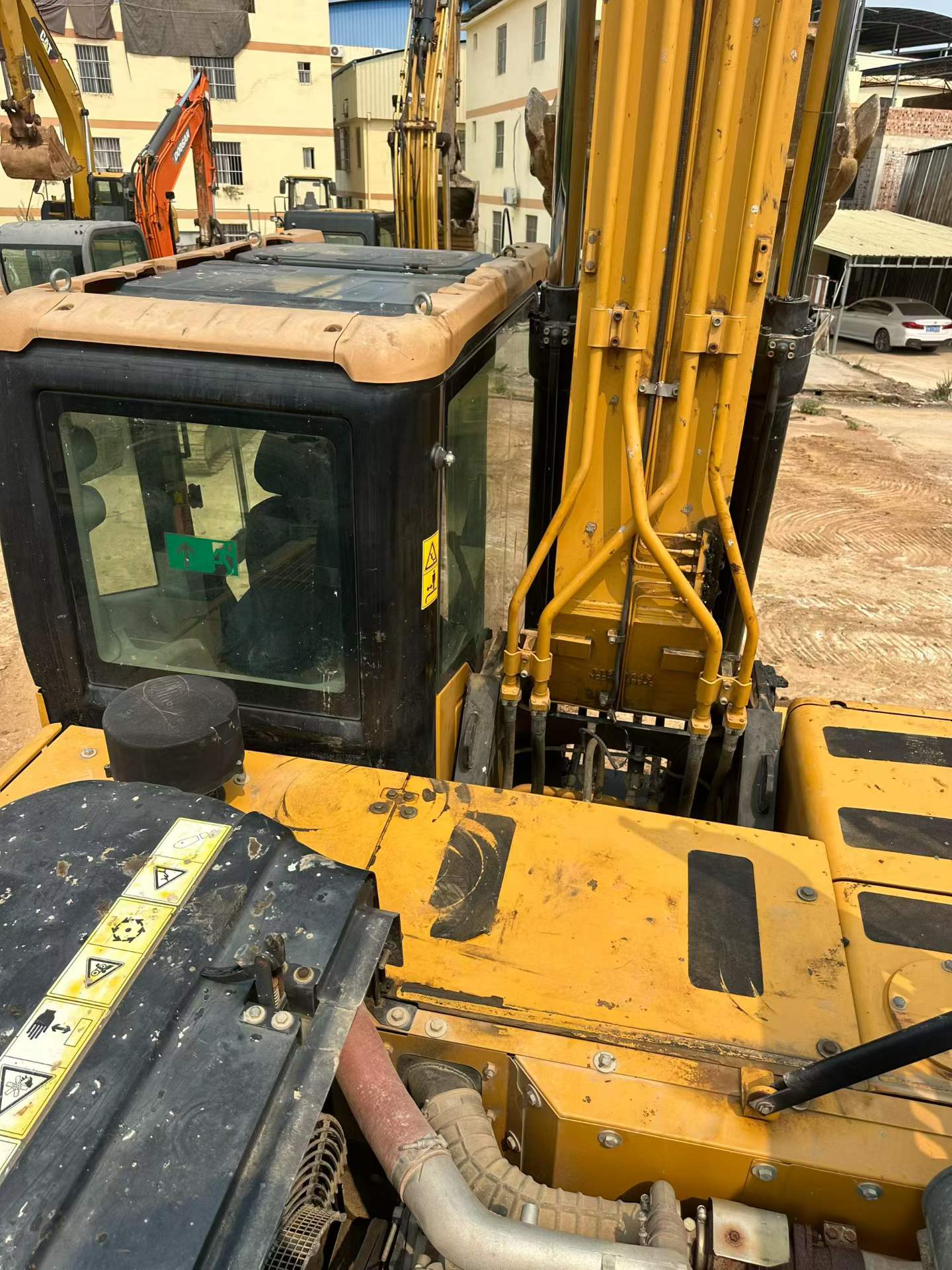 Buy Sany SY200C Used Excavator / 9