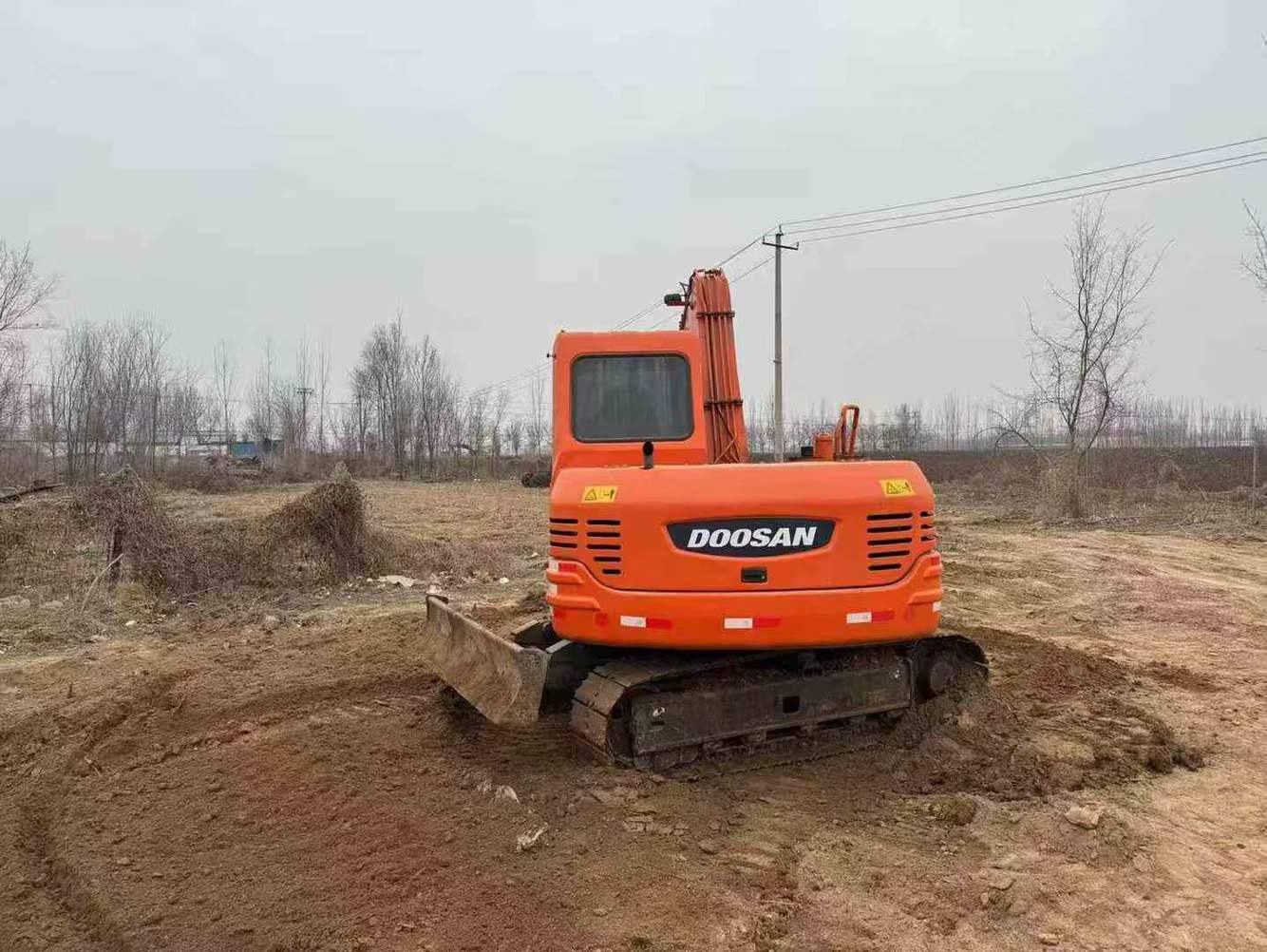Buy Doosan DH80 Used Excavator / 3