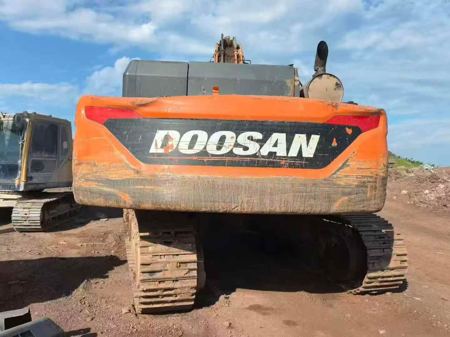 Buy Doosan DH420 Used Excavator / 4