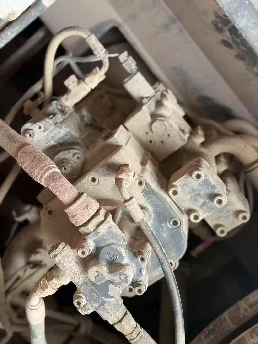 Buy Doosan DX215-9CN Used Excavator / 6