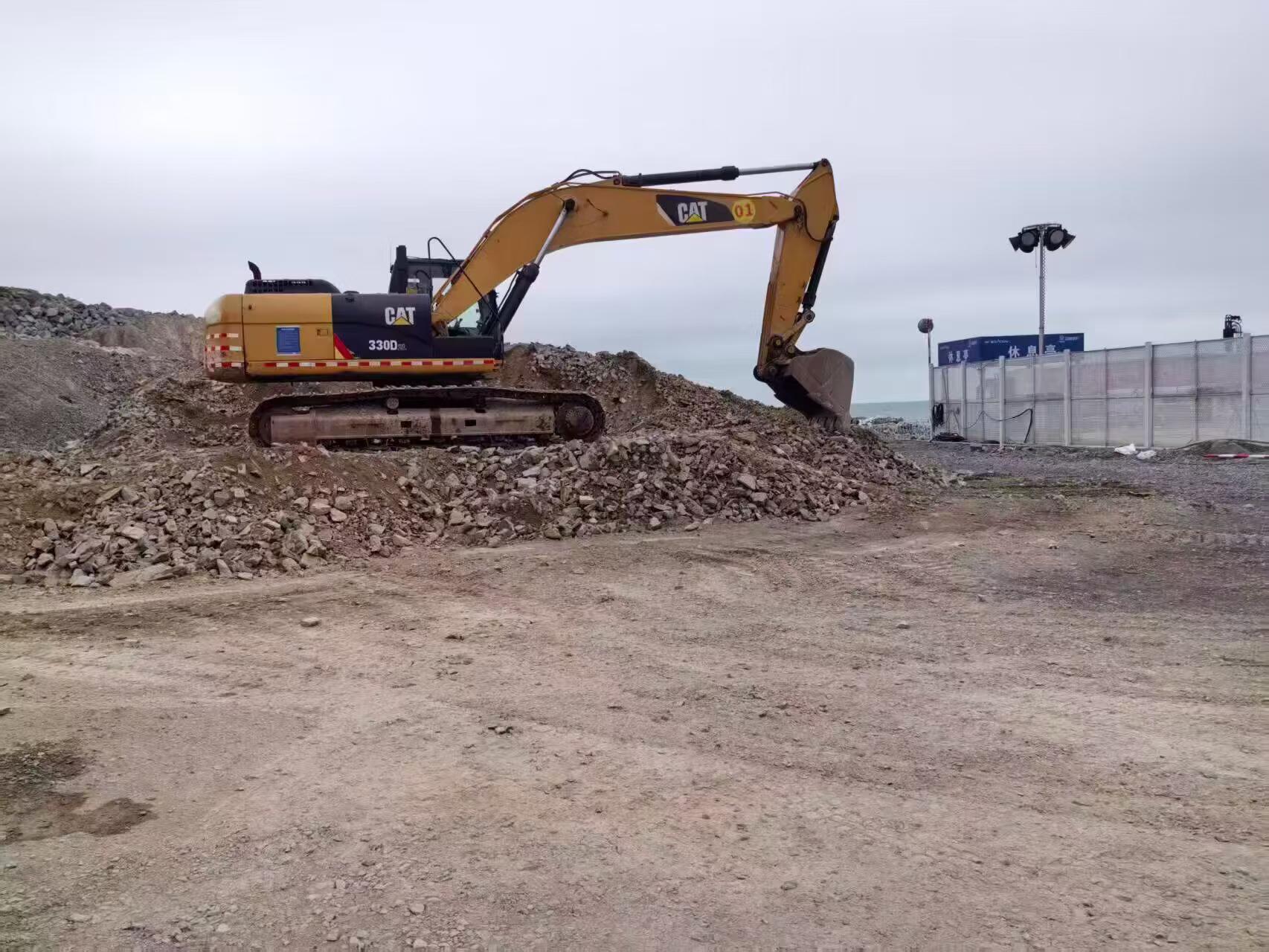 Buy Caterpillar 330B Used Excavator / 5