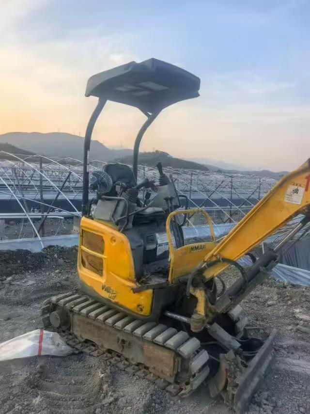 Buy Yanmar Vio17 Used Excavator / 2