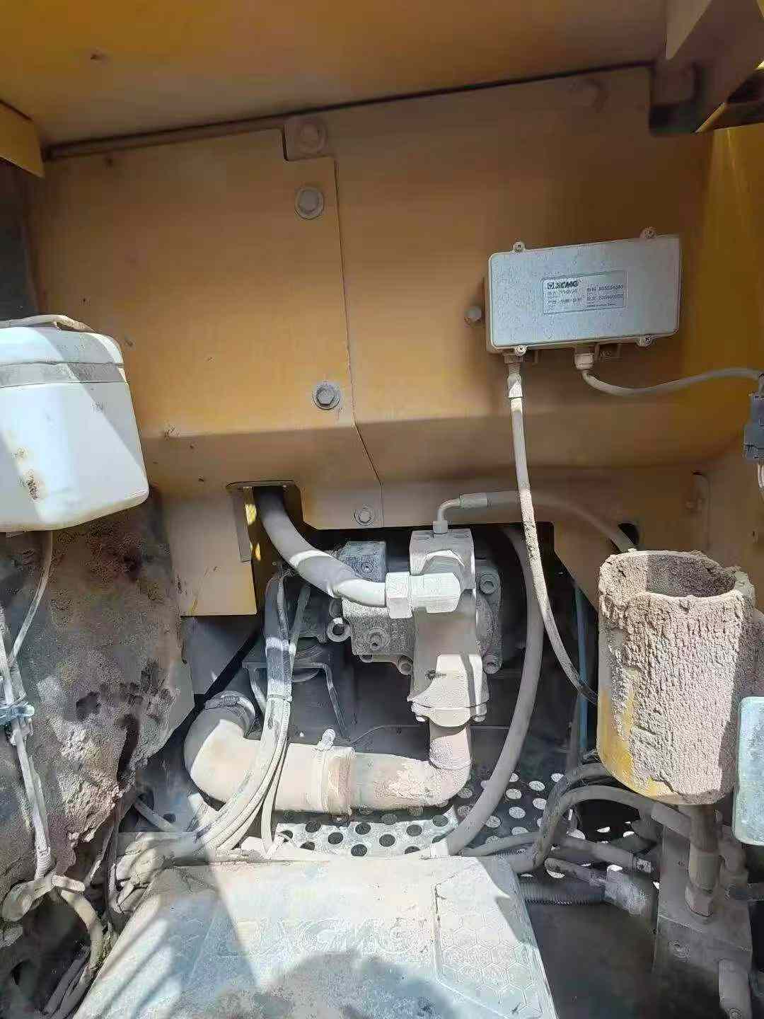 Buy XCMG XE75DA Used Excavator / 3