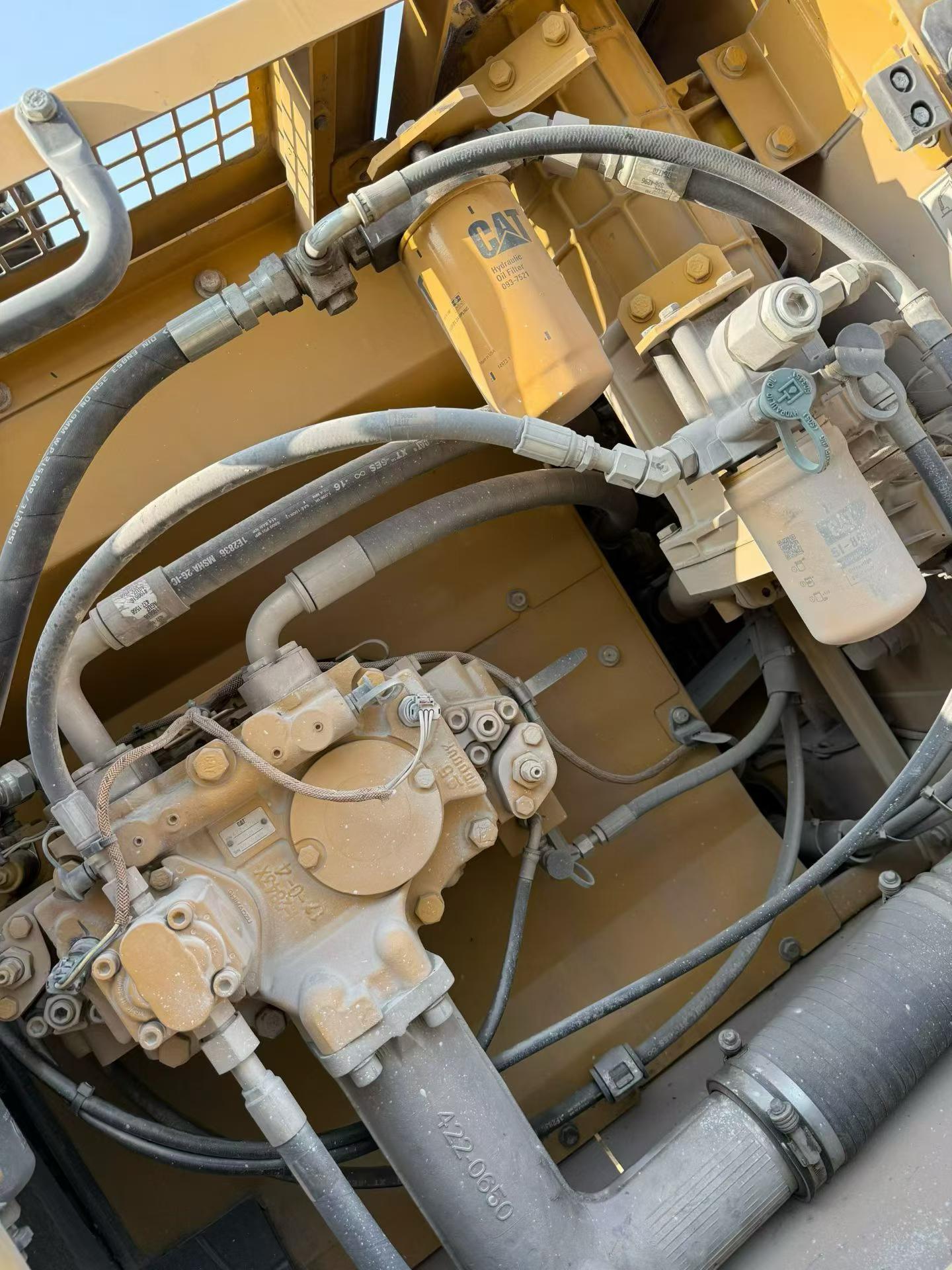 Buy Caterpillar 330B Used Excavator / 7