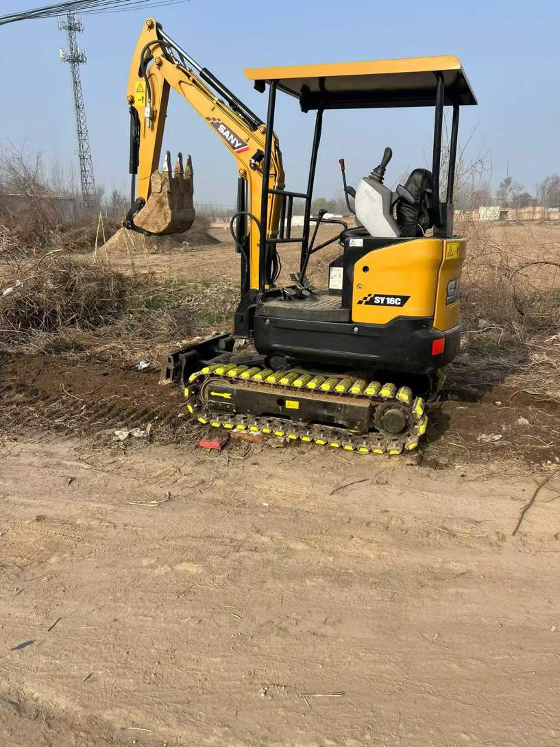 Buy Sany SY16C Used Excavator / 4