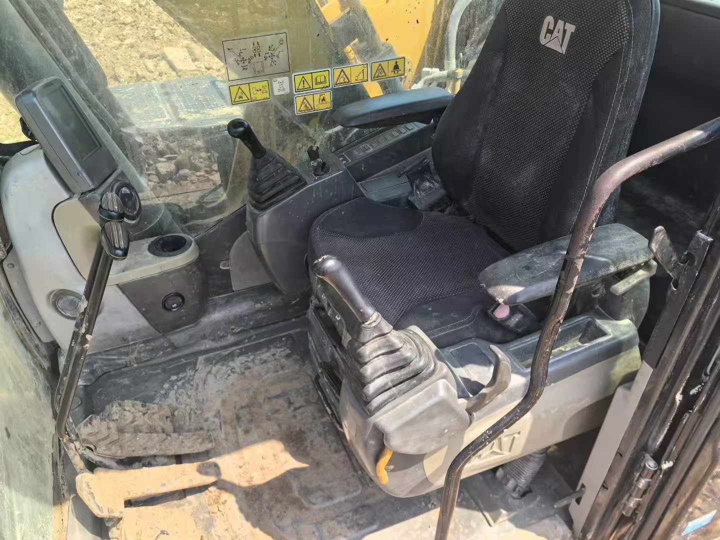 Buy Caterpillar M318 Used Excavator / 9