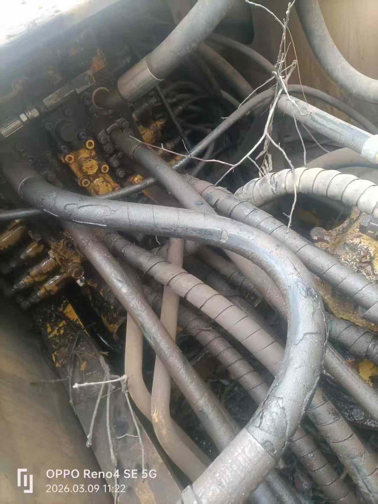 Buy Komatsu PC200-8 Used Excavator / 6