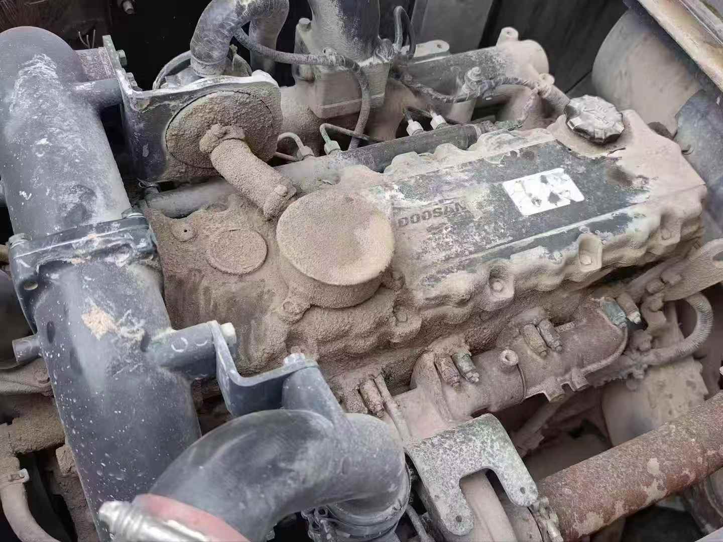 Buy Doosan DX215-9CN Used Excavator / 4