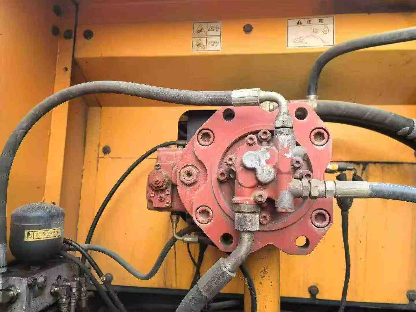 Buy Hyundai R335-7 Used Excavator / 9