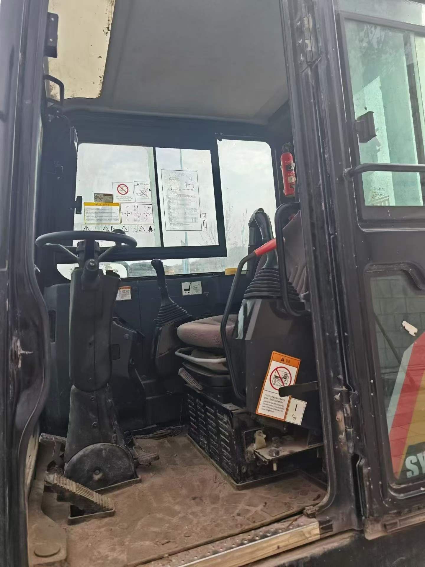 Buy Sany SY65C Used Excavator / 6