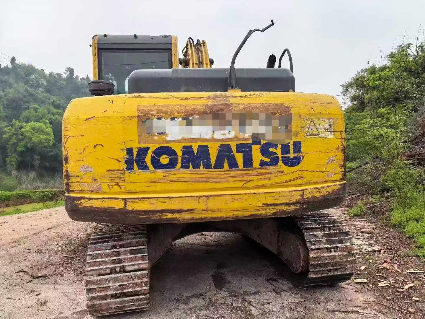 Buy Komatsu PC130 Used Excavator / 3