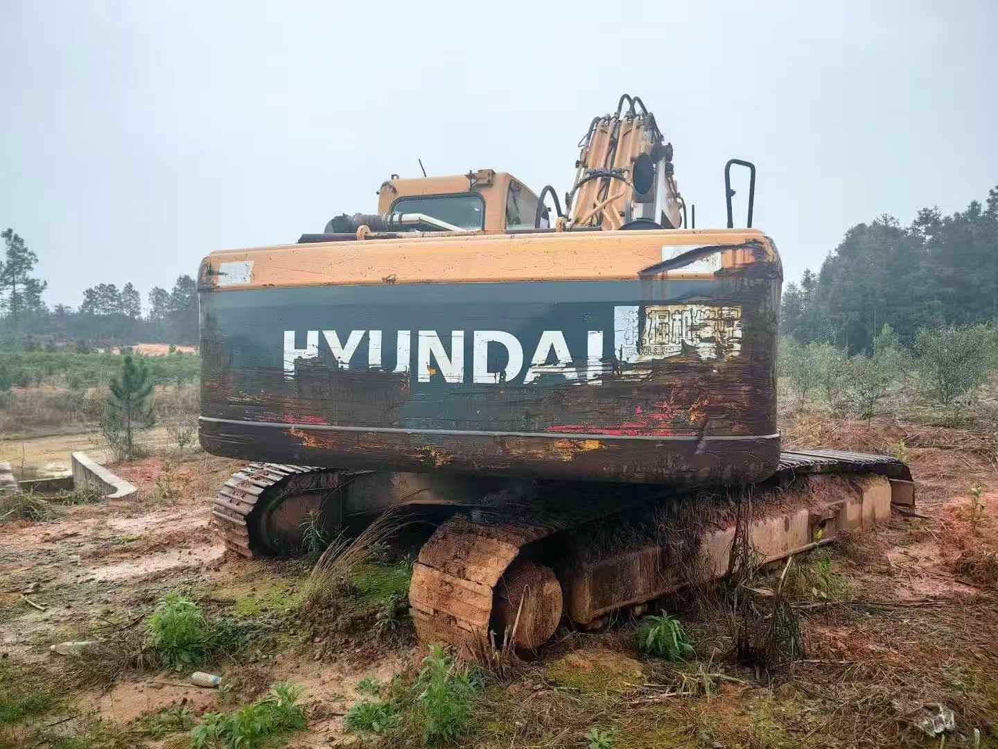 Buy Hyundai R275LVS Used Excavator / 3
