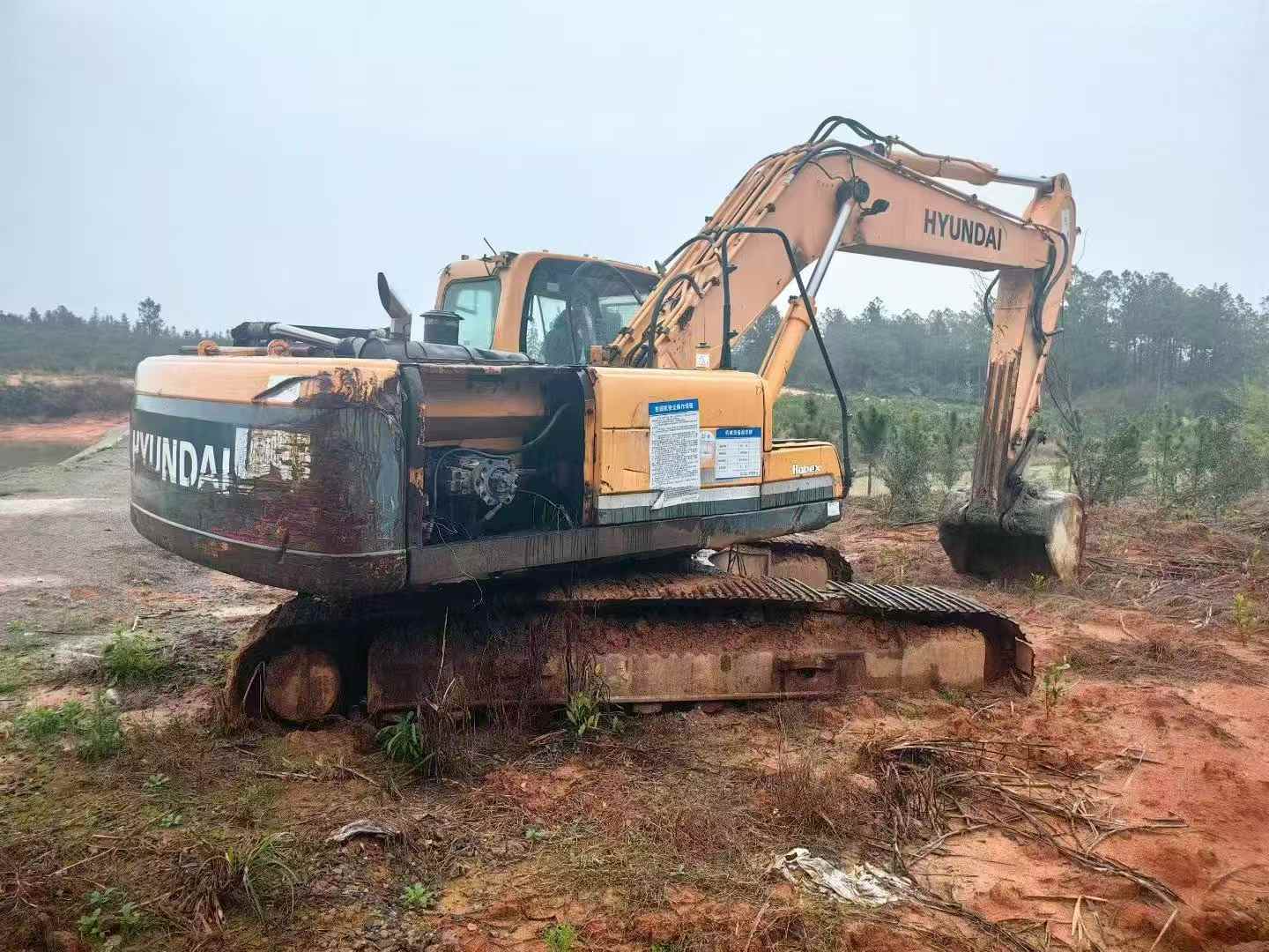 Buy Hyundai R275LVS Used Excavator / 2