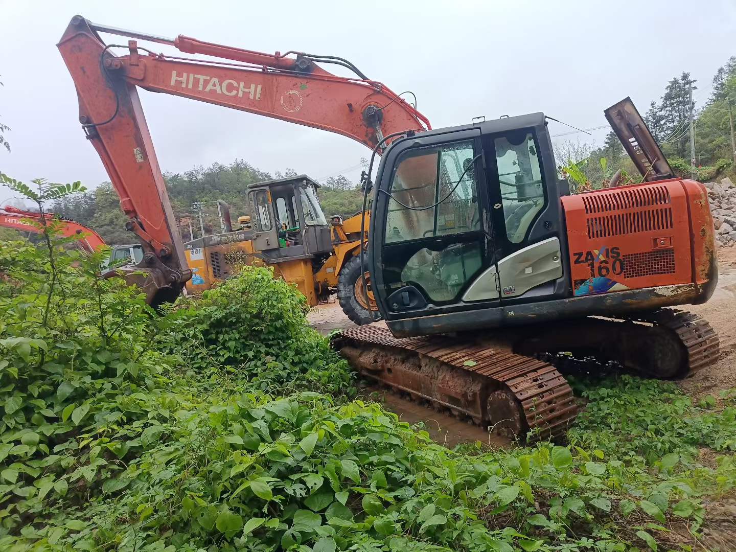 Buy Hitachi EX130 Used Excavator / 7