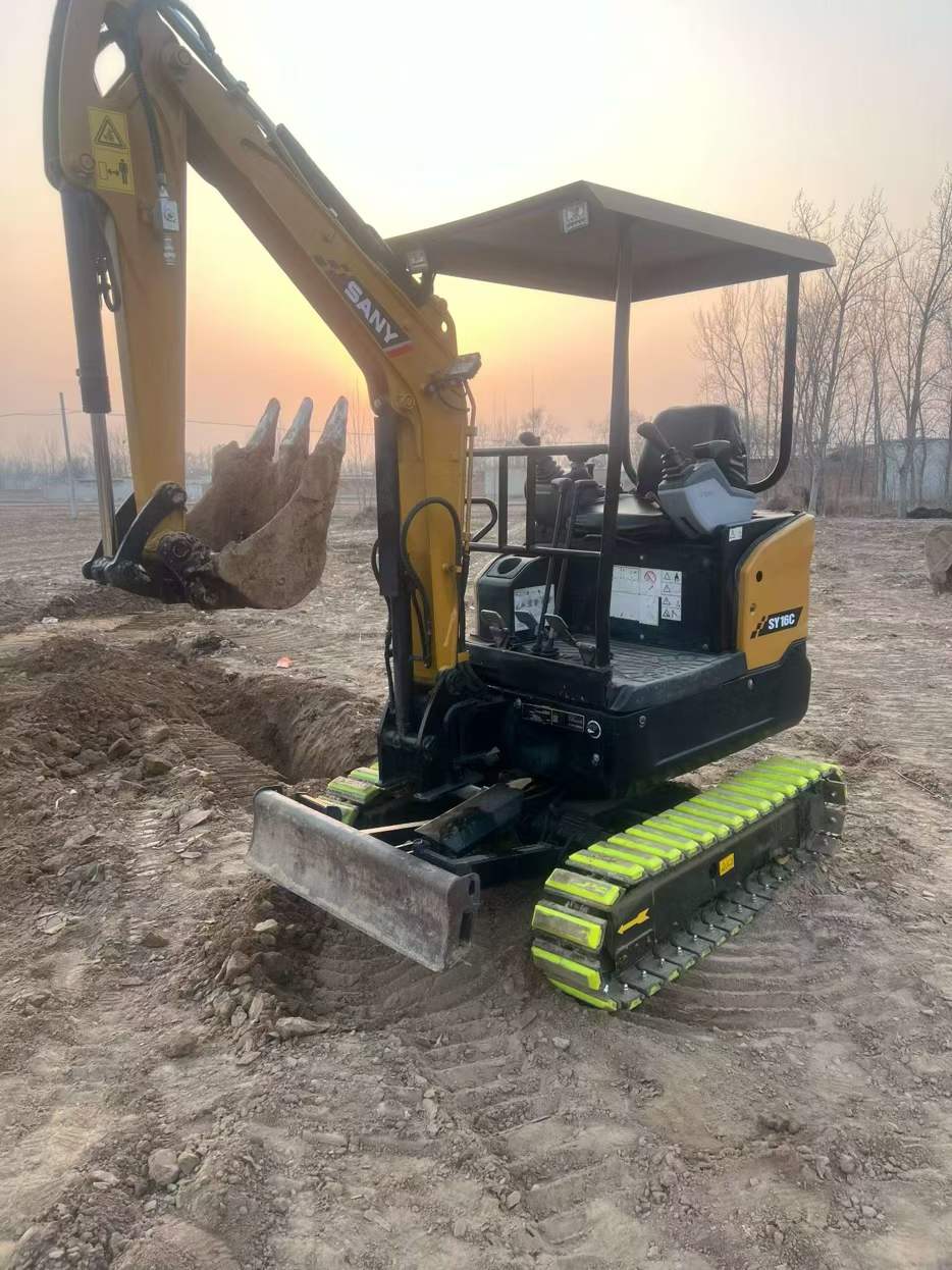 Buy Sany SY16C Used Excavator / 7