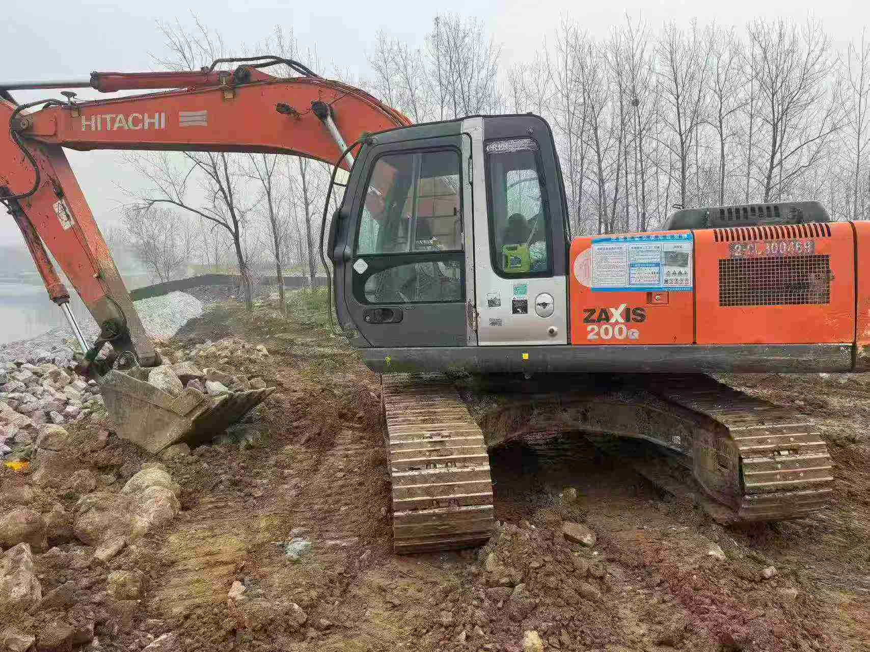 Buy Hitachi ZX200-3G Used Excavator / 8
