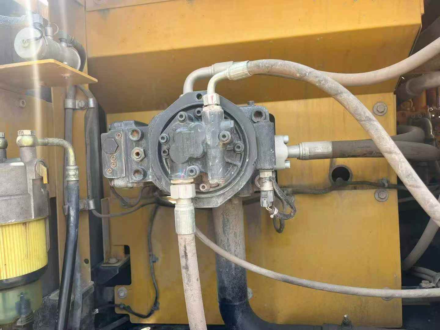 Buy Sany SY245H Used Excavator / 4