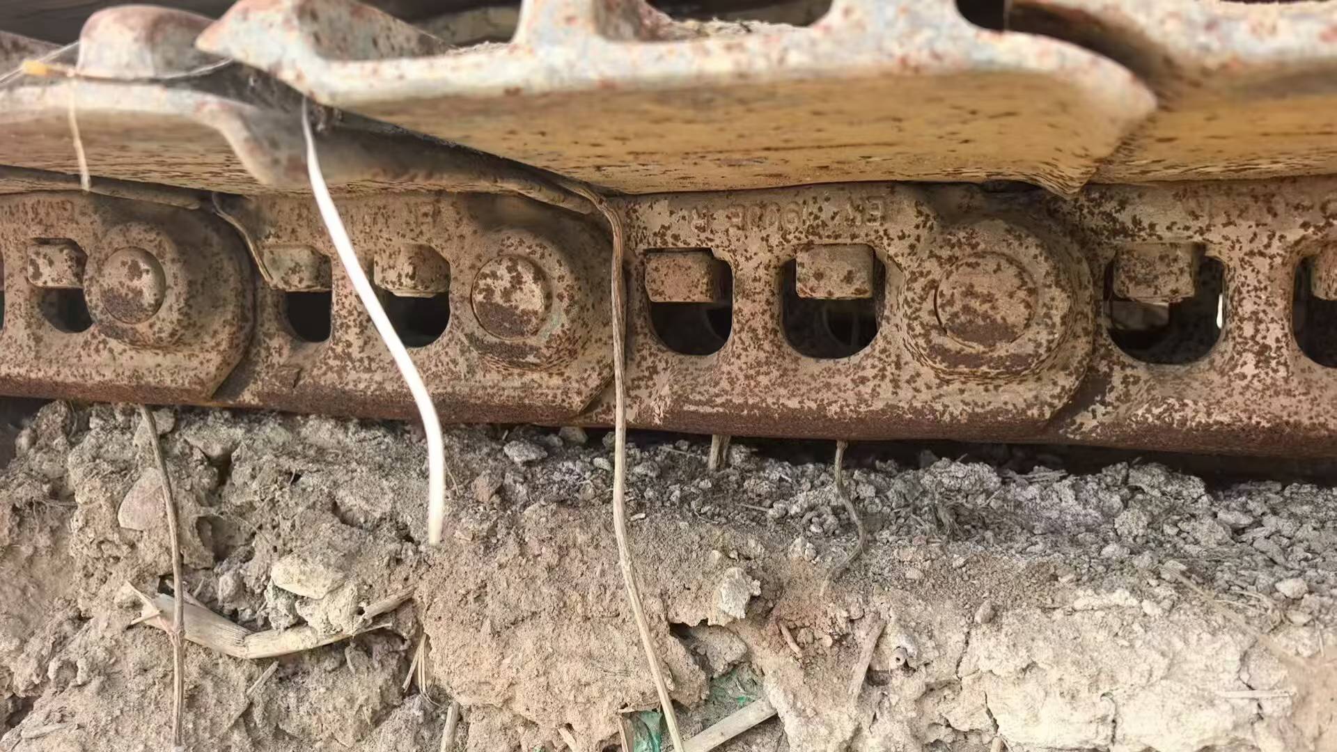 Buy Kobelco SK250 Used Excavator / 3