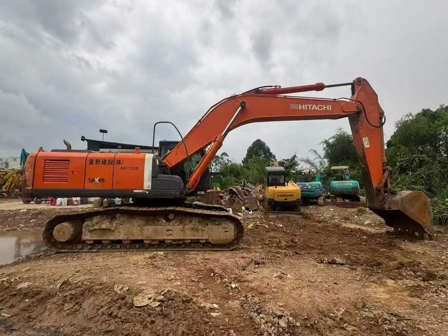 Buy Hitachi EX350 Used Excavator / 2