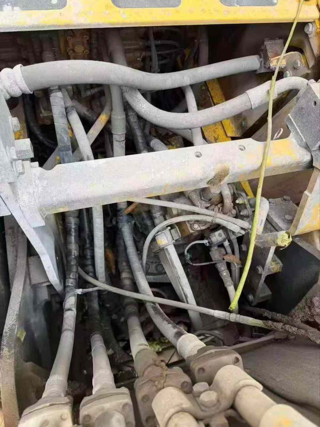 Buy Komatsu PC240-6 Used Excavator / 5