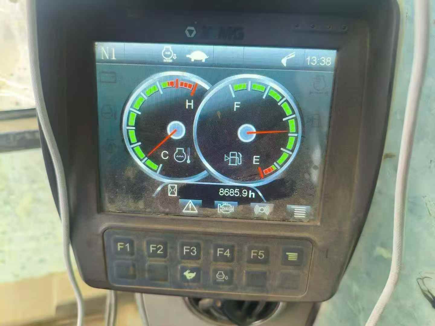 Buy XCMG XE135B Used Excavator / 5