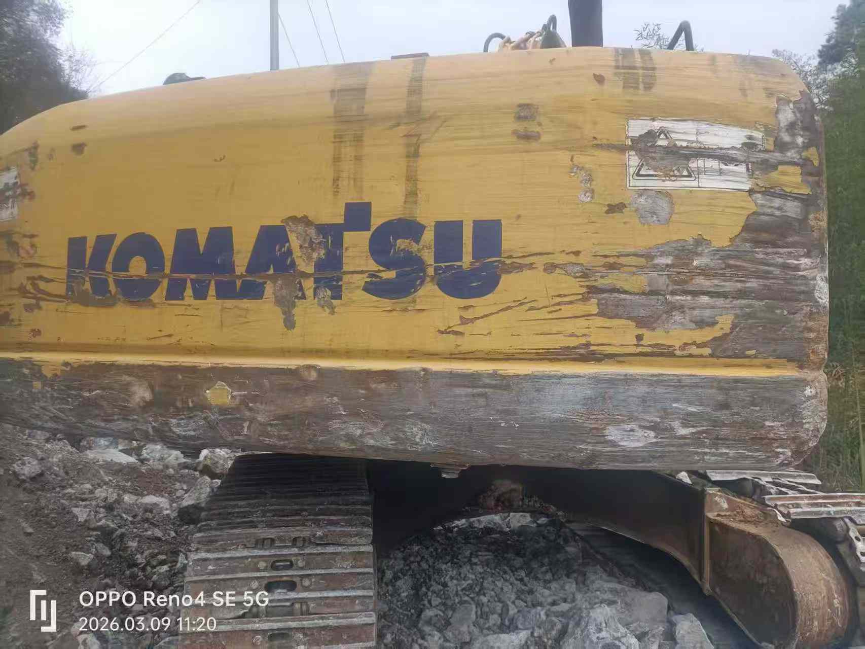 Buy Komatsu PC200-8 Used Excavator / 3