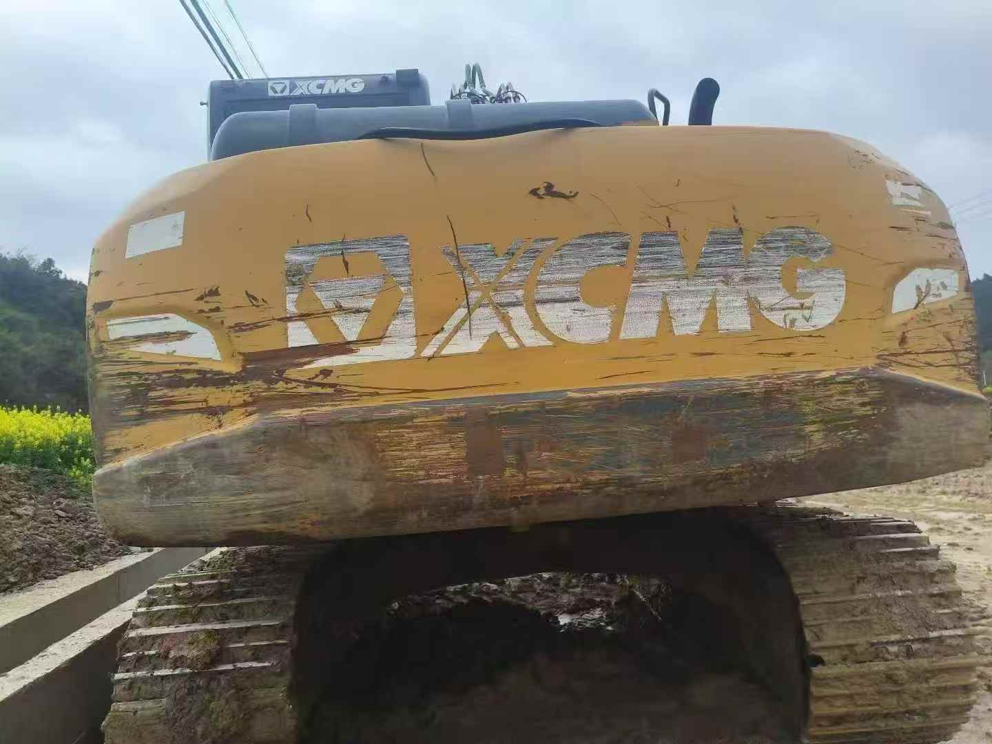 Buy XCMG XE135B Used Excavator / 3