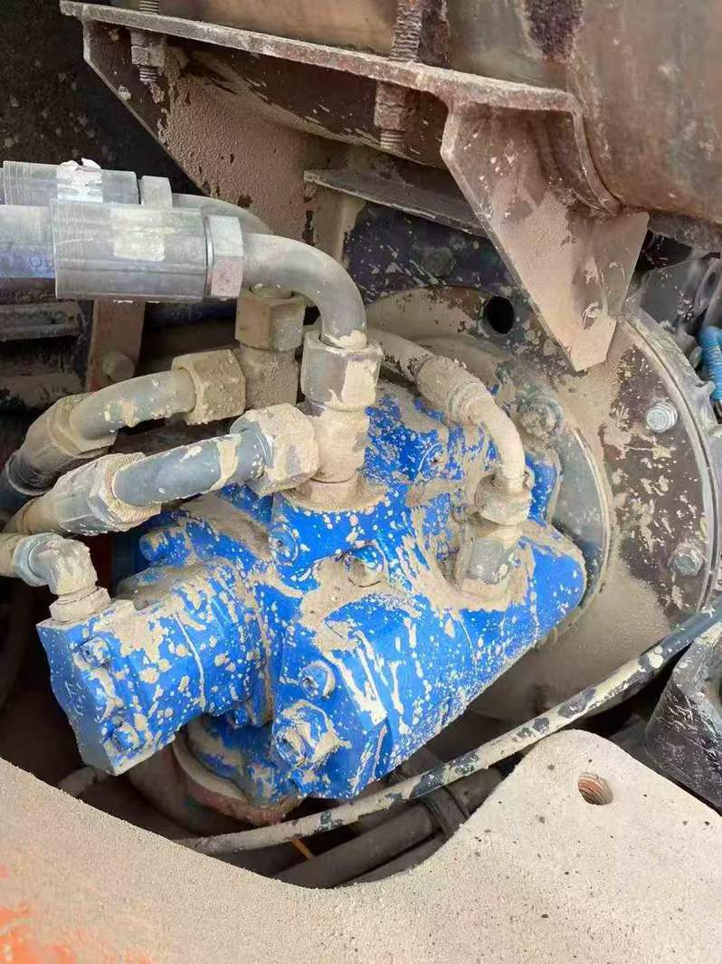 Buy Doosan DH80 Used Excavator / 9