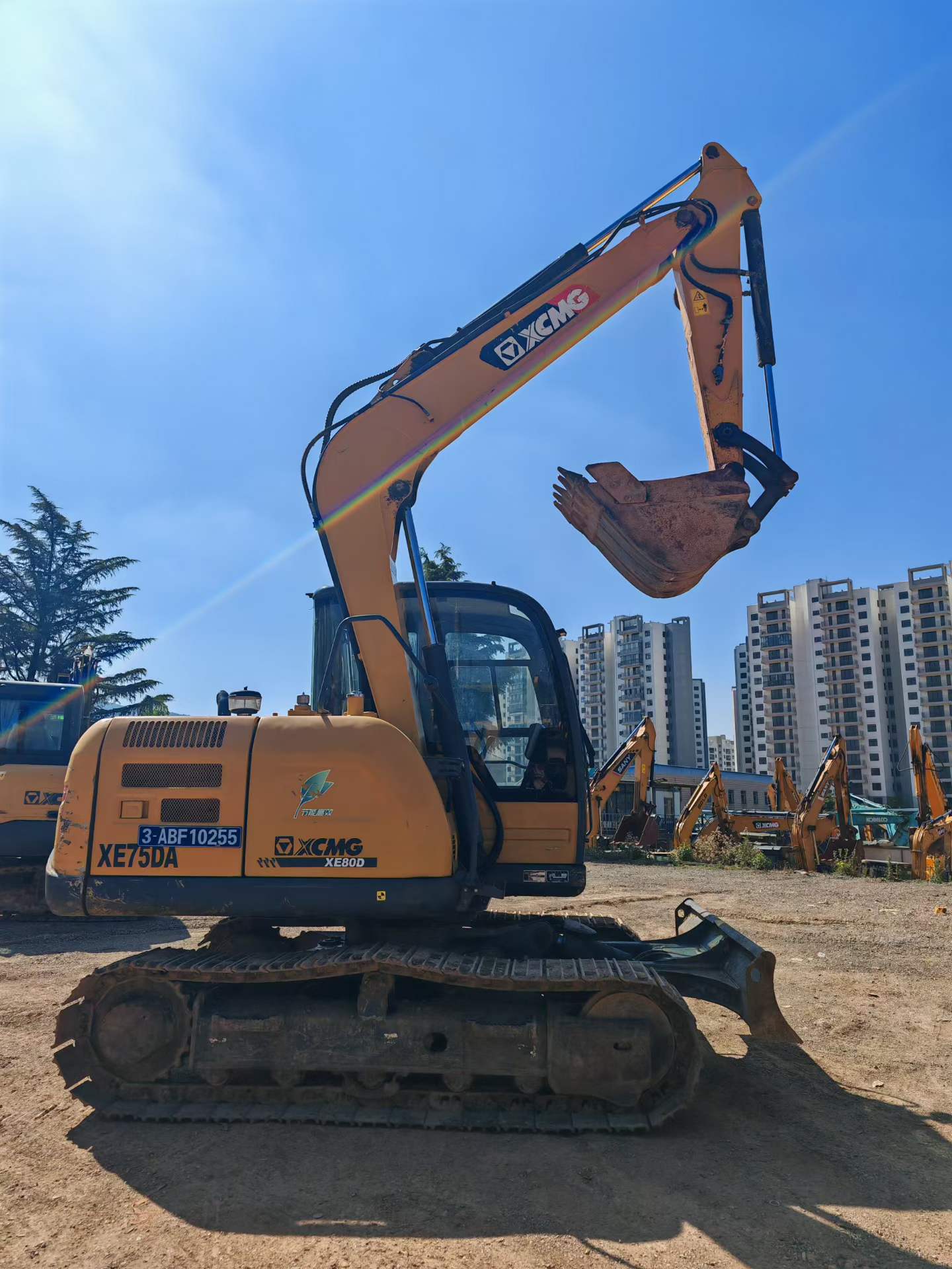 Buy XCMG XE75DA Used Excavator / 4
