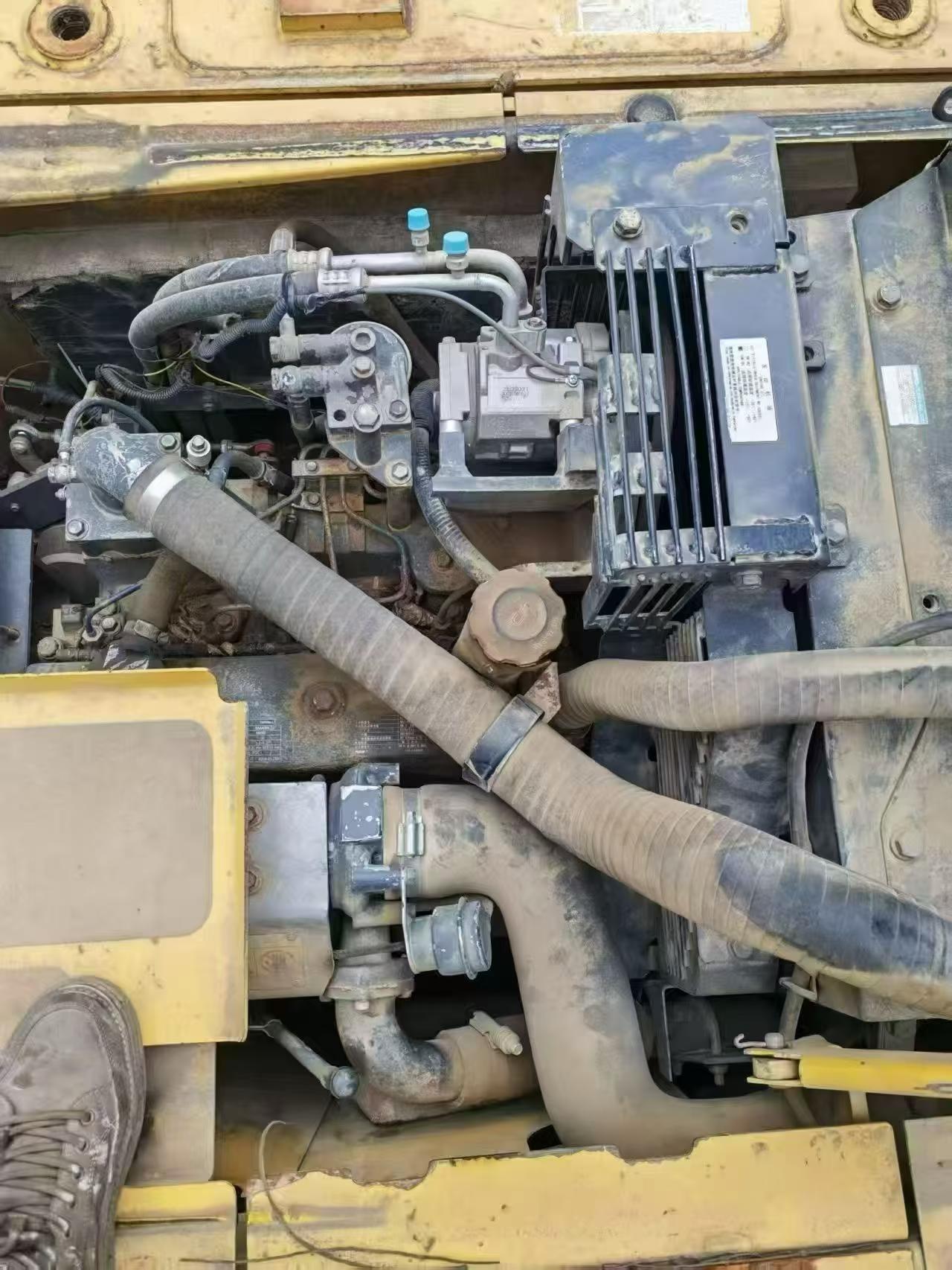 Buy Komatsu PC110-7 Used Excavator / 3