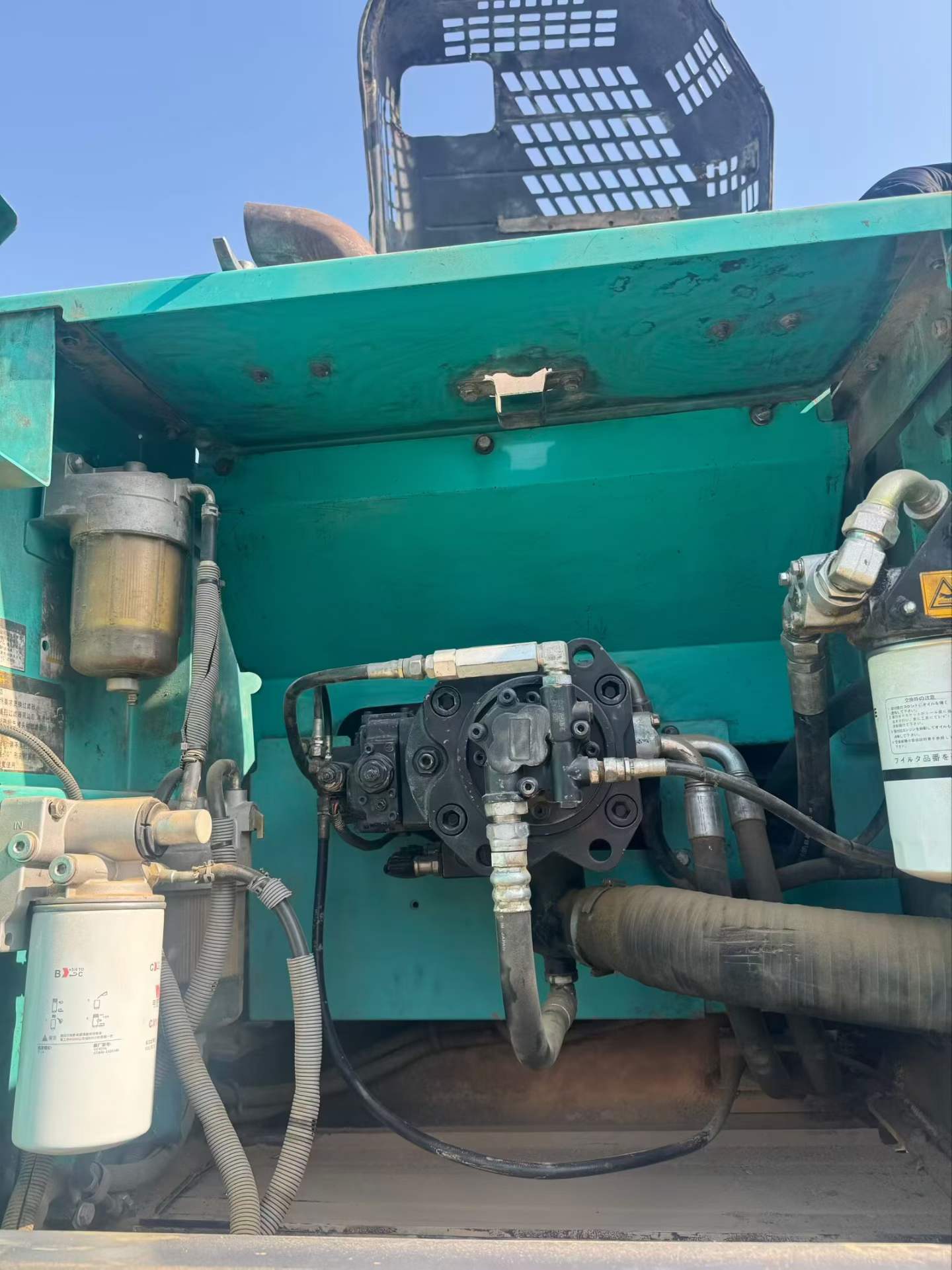 Compre Escavadeira Kobelco SK350-8 Usada / 9