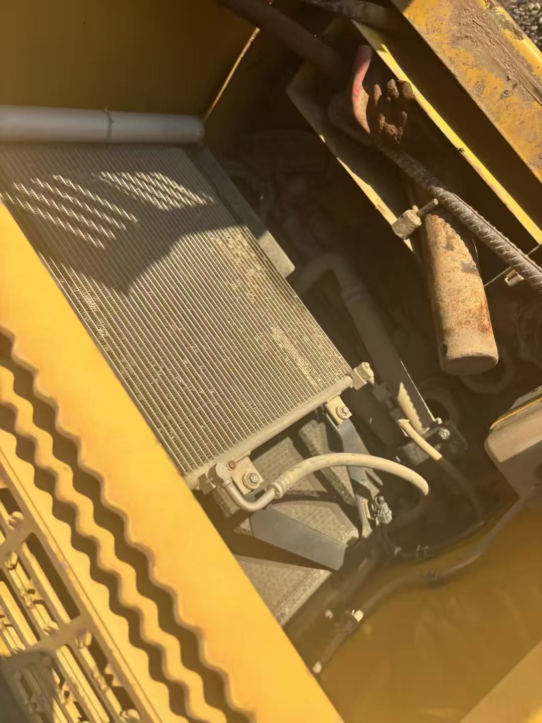 Buy Komatsu PC200 Used Excavator / 2