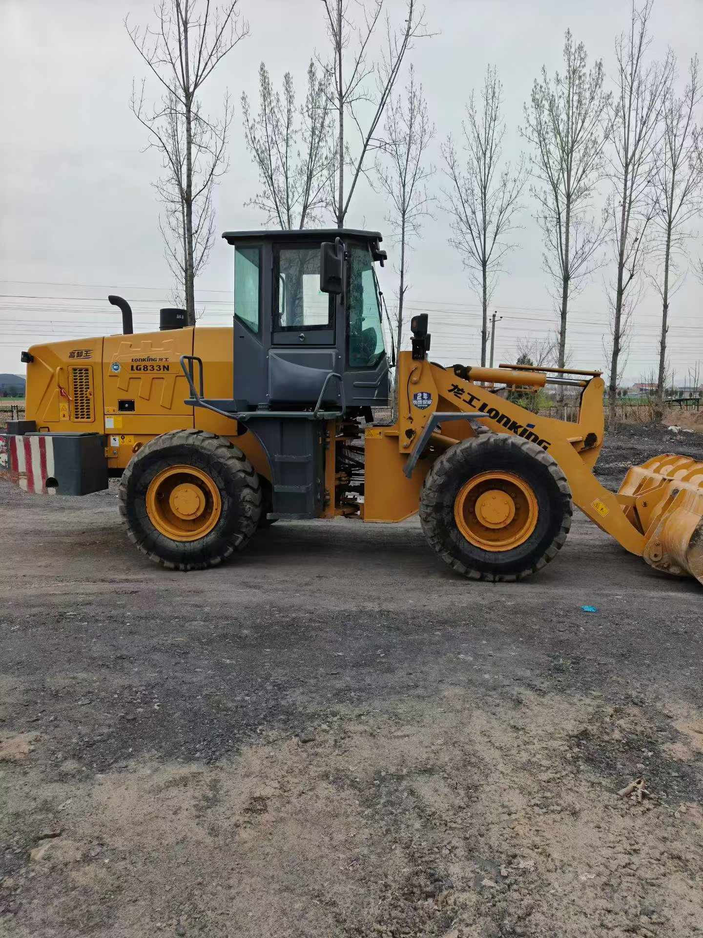 Buy Lonking LG833N Used Loader
