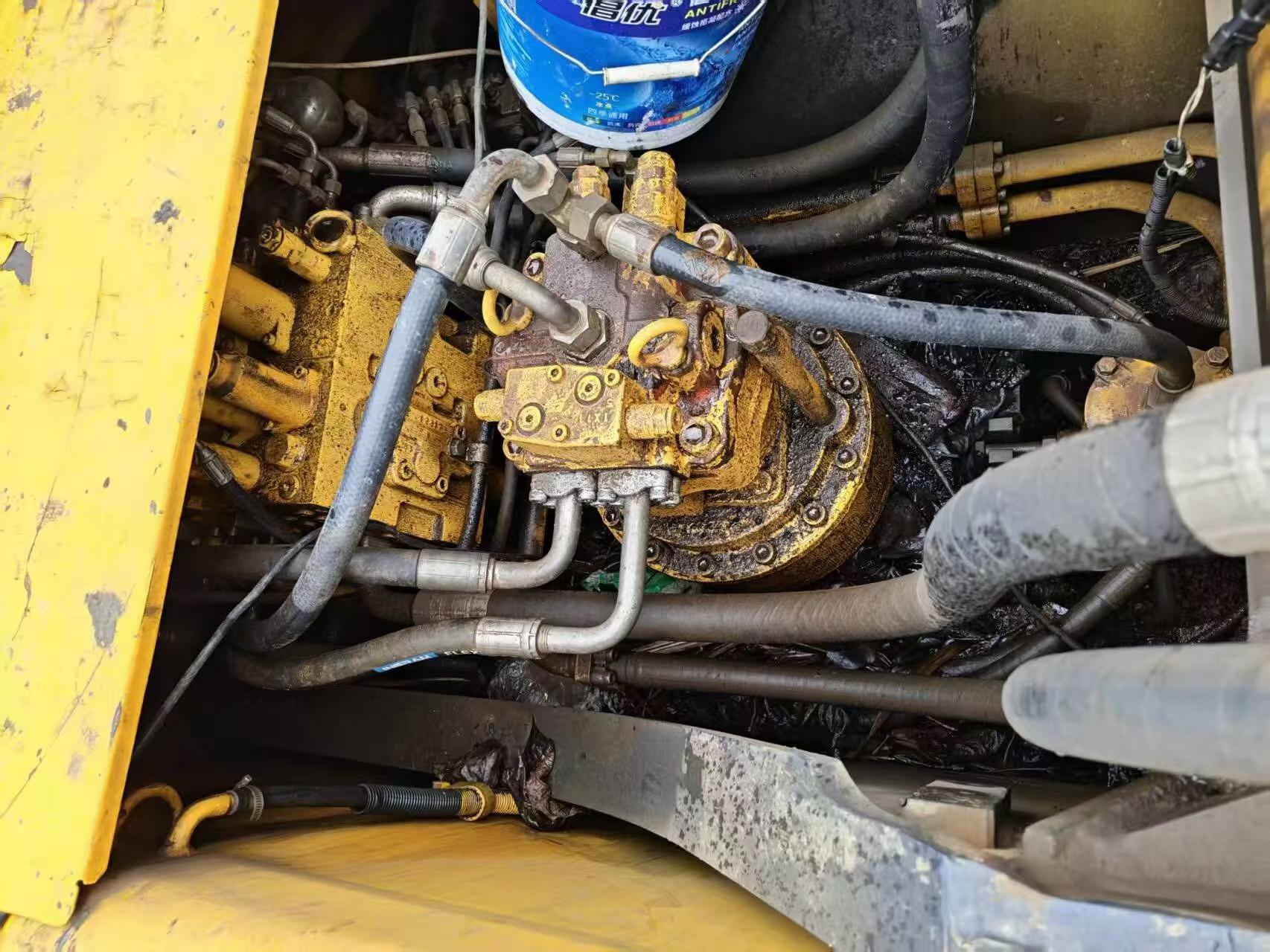 Buy Sany SY215C-8 Used Excavator / 5