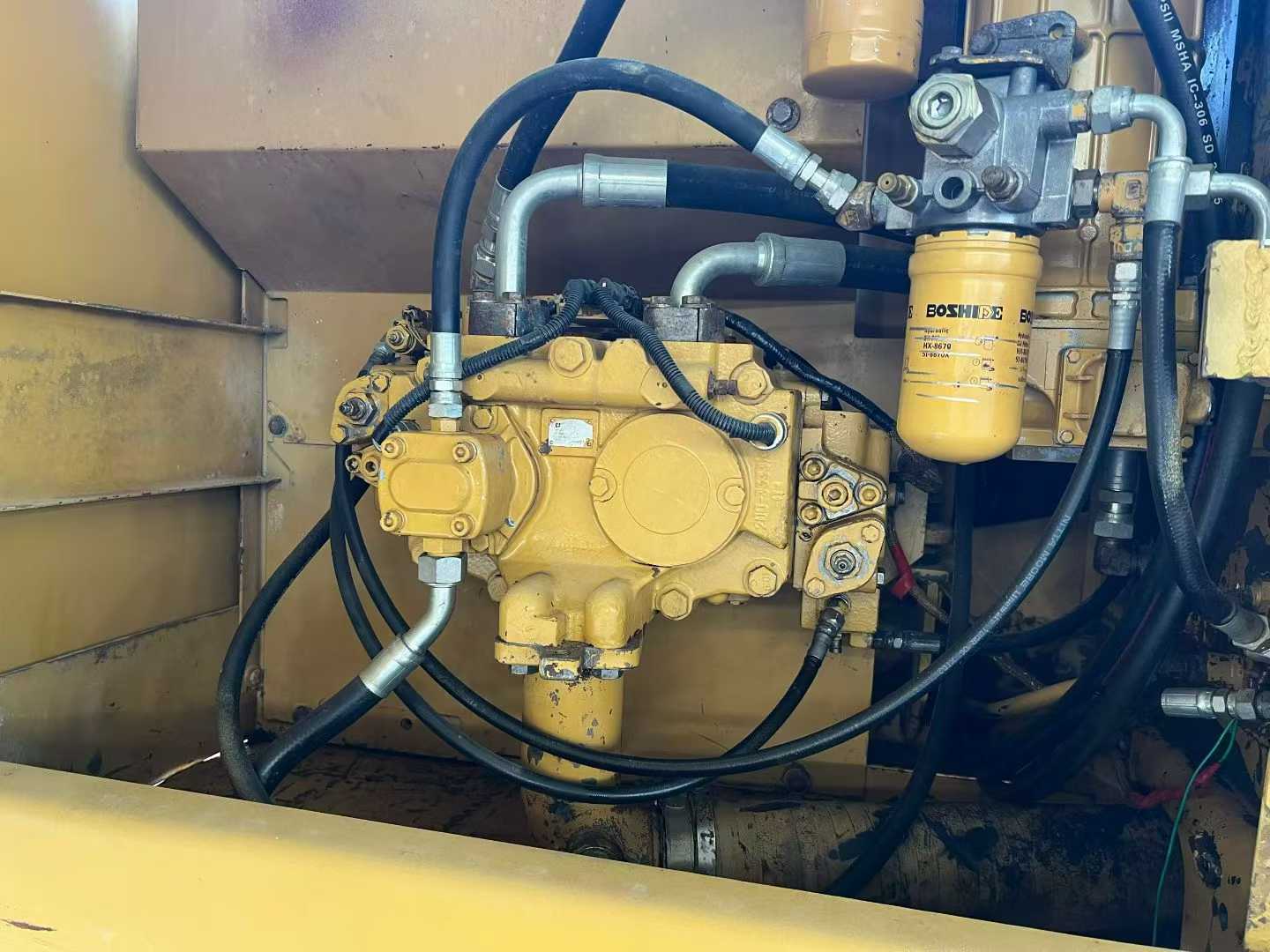 Buy Caterpillar 320C Used Excavator / 8