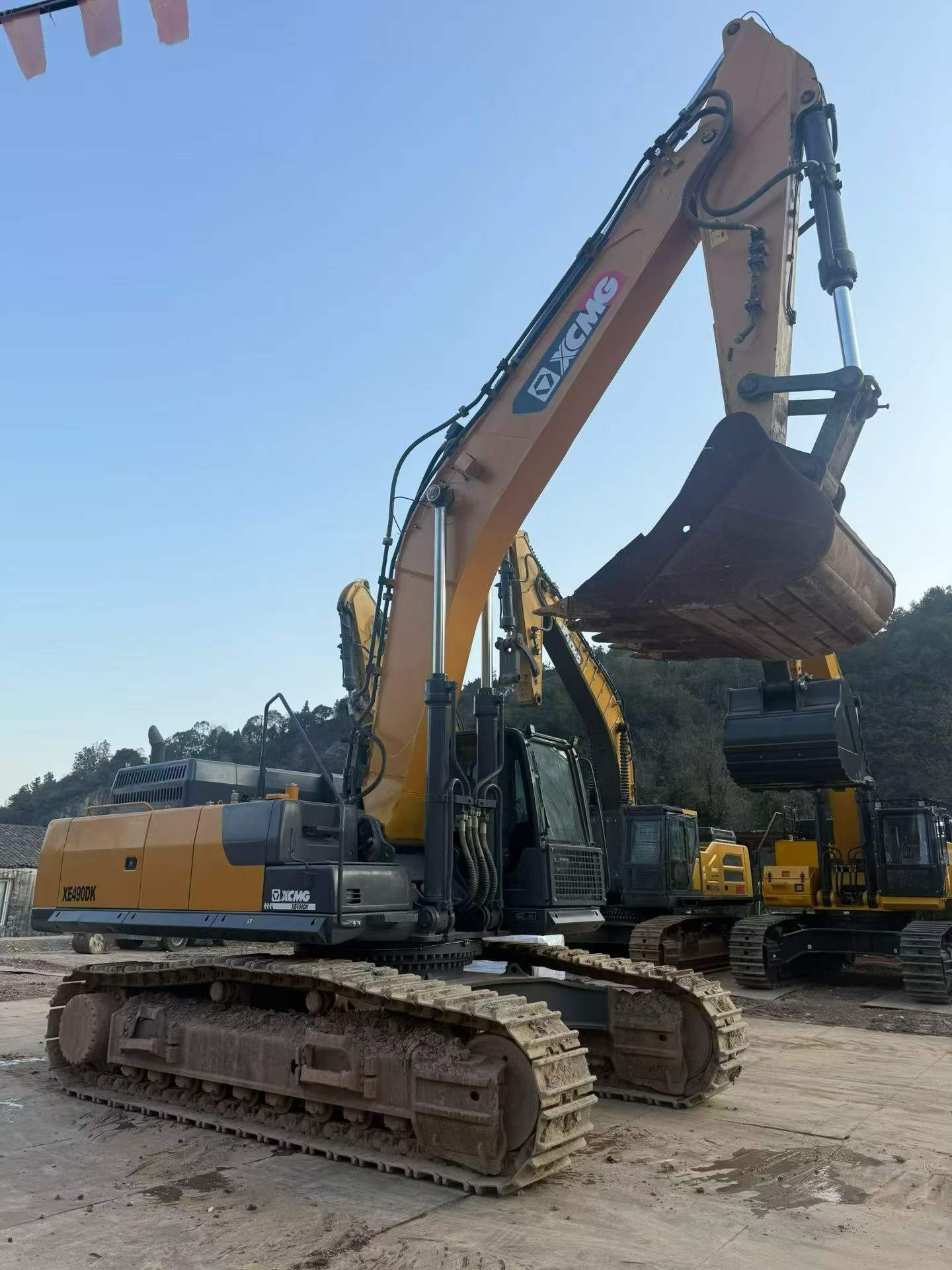Buy XCMG XE490D Used Excavator / 7