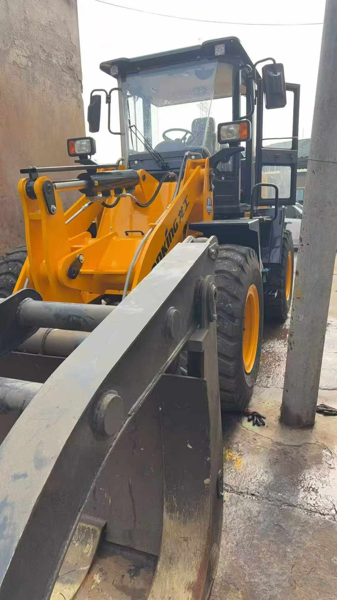 Buy Lonking LG833 Used Loader / 3