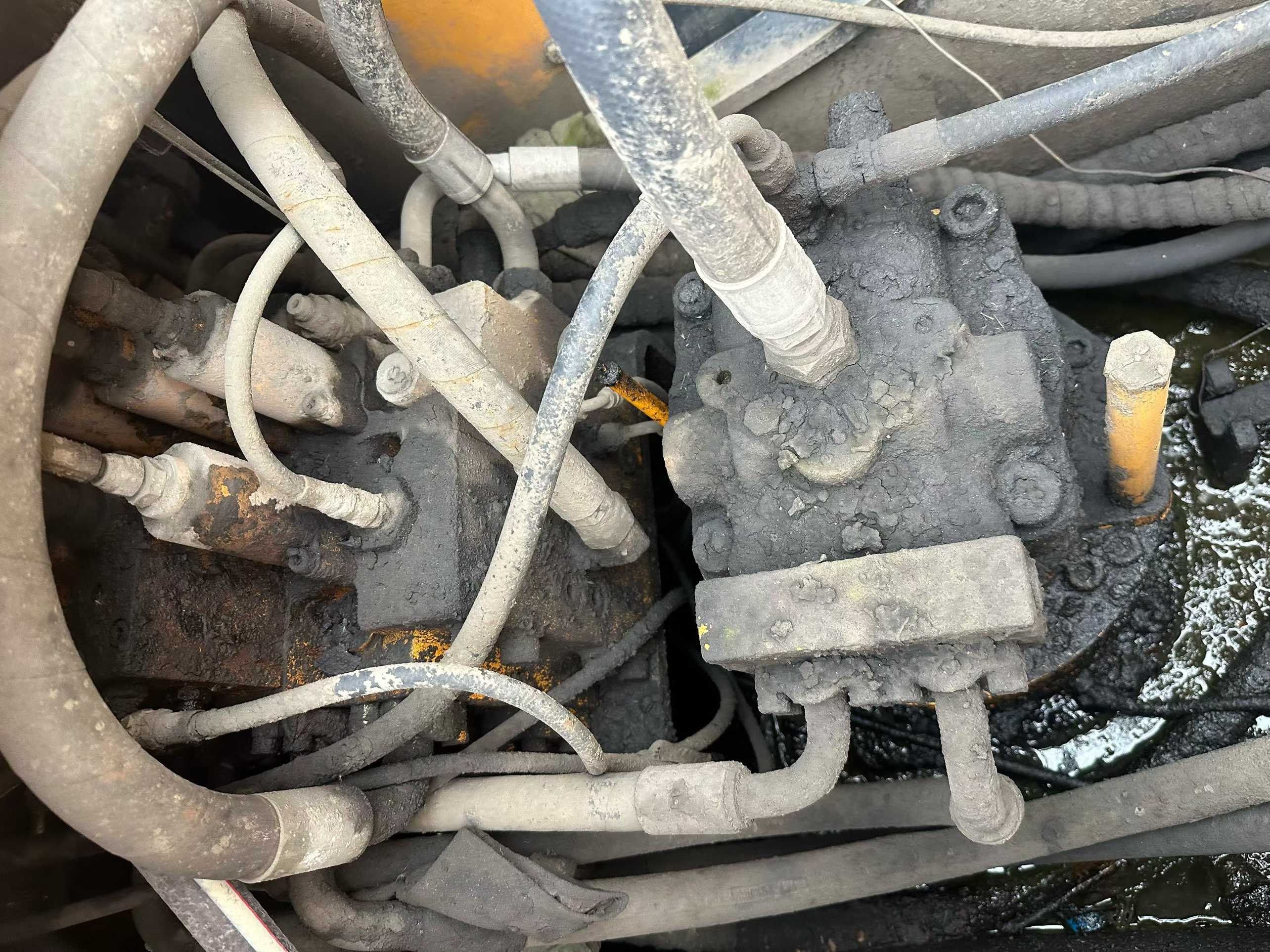 Buy Hyundai R215-7 Used Excavator / 7