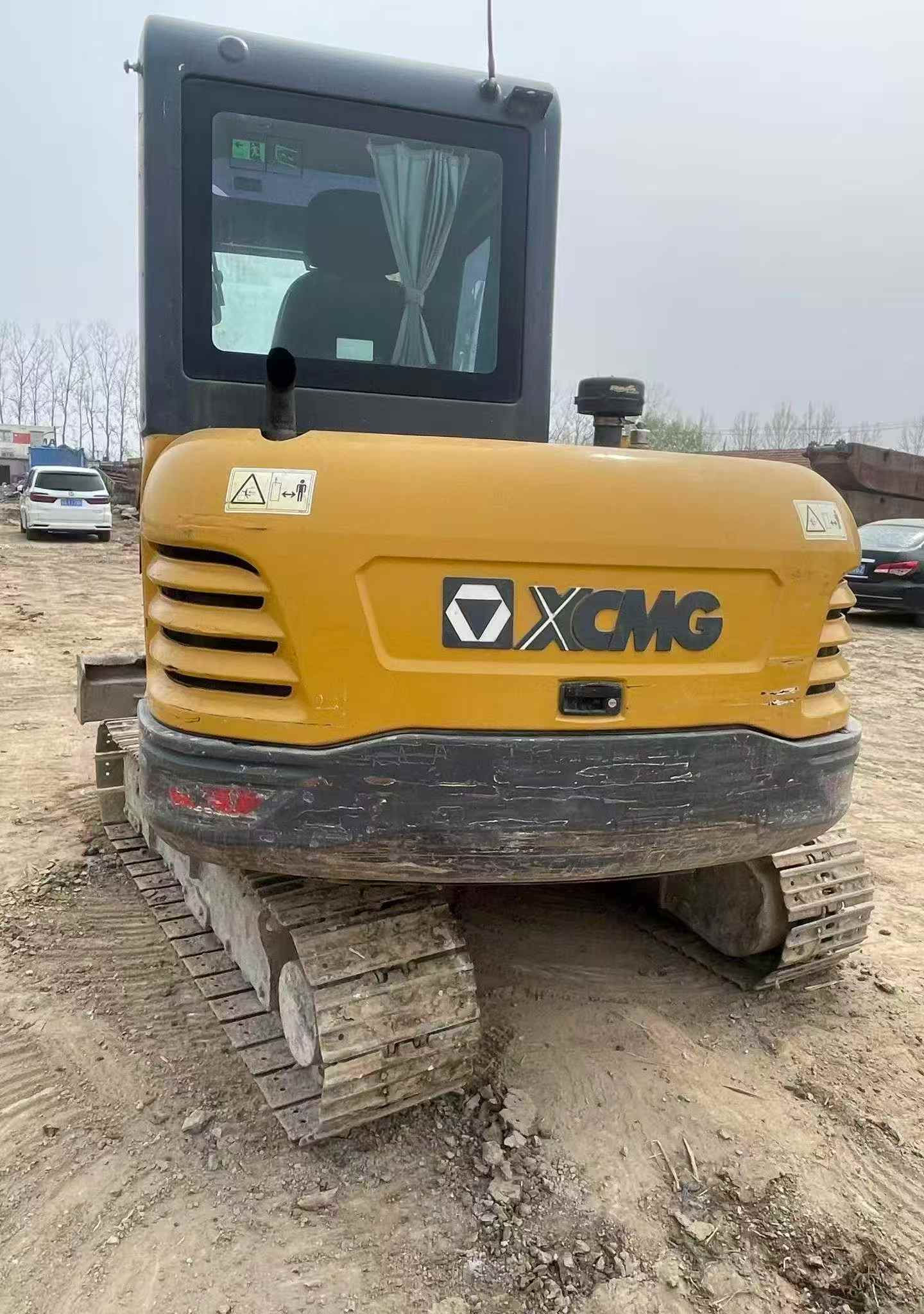 Buy XCMG XE60DA Used Excavator / 3