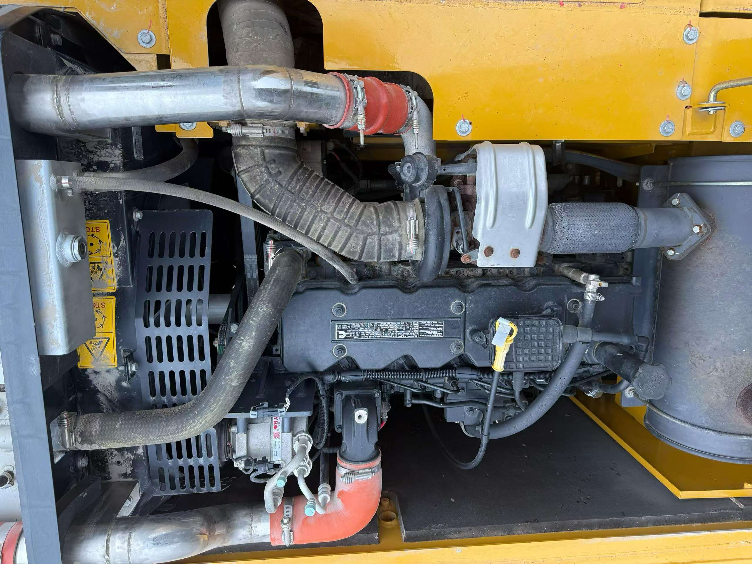 Buy XCMG XE200DA Used Excavator / 6