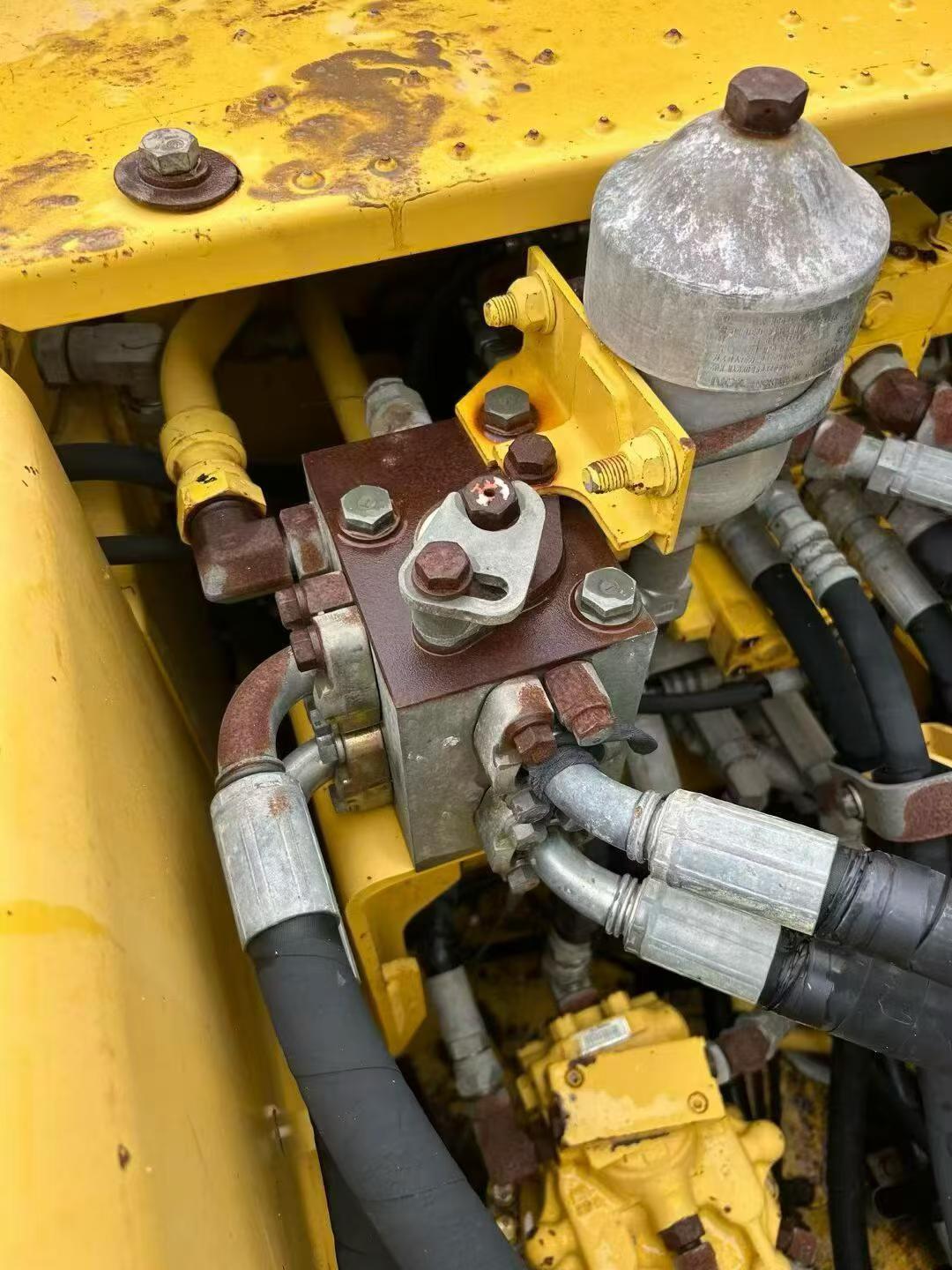 Buy Komatsu PC120-8 Used Excavator / 3