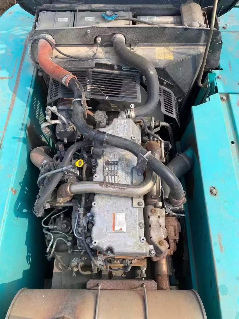 Buy Kobelco SK260 Used Excavator / 6