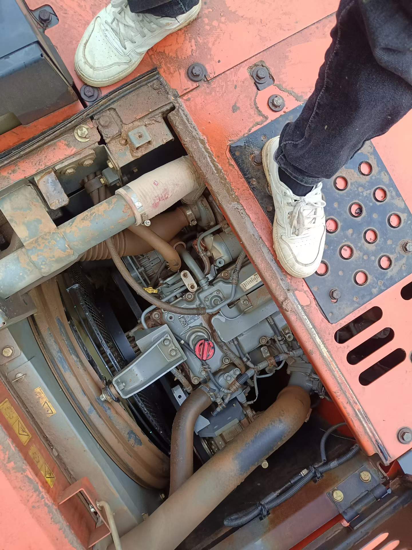 Buy Hitachi EX130 Used Excavator / 4