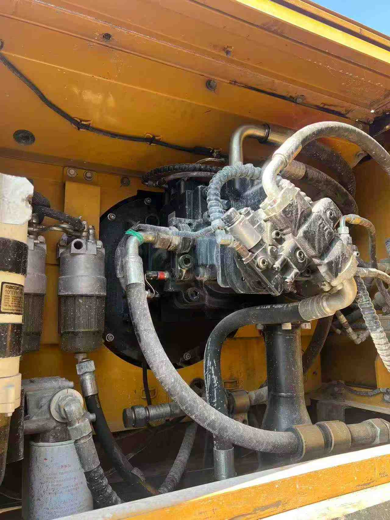 Buy Sany SY550H Used Excavator / 3