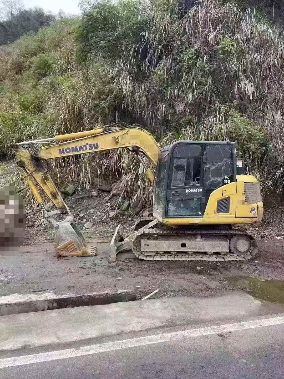 Buy Komatsu PC70 Used Excavator / 2