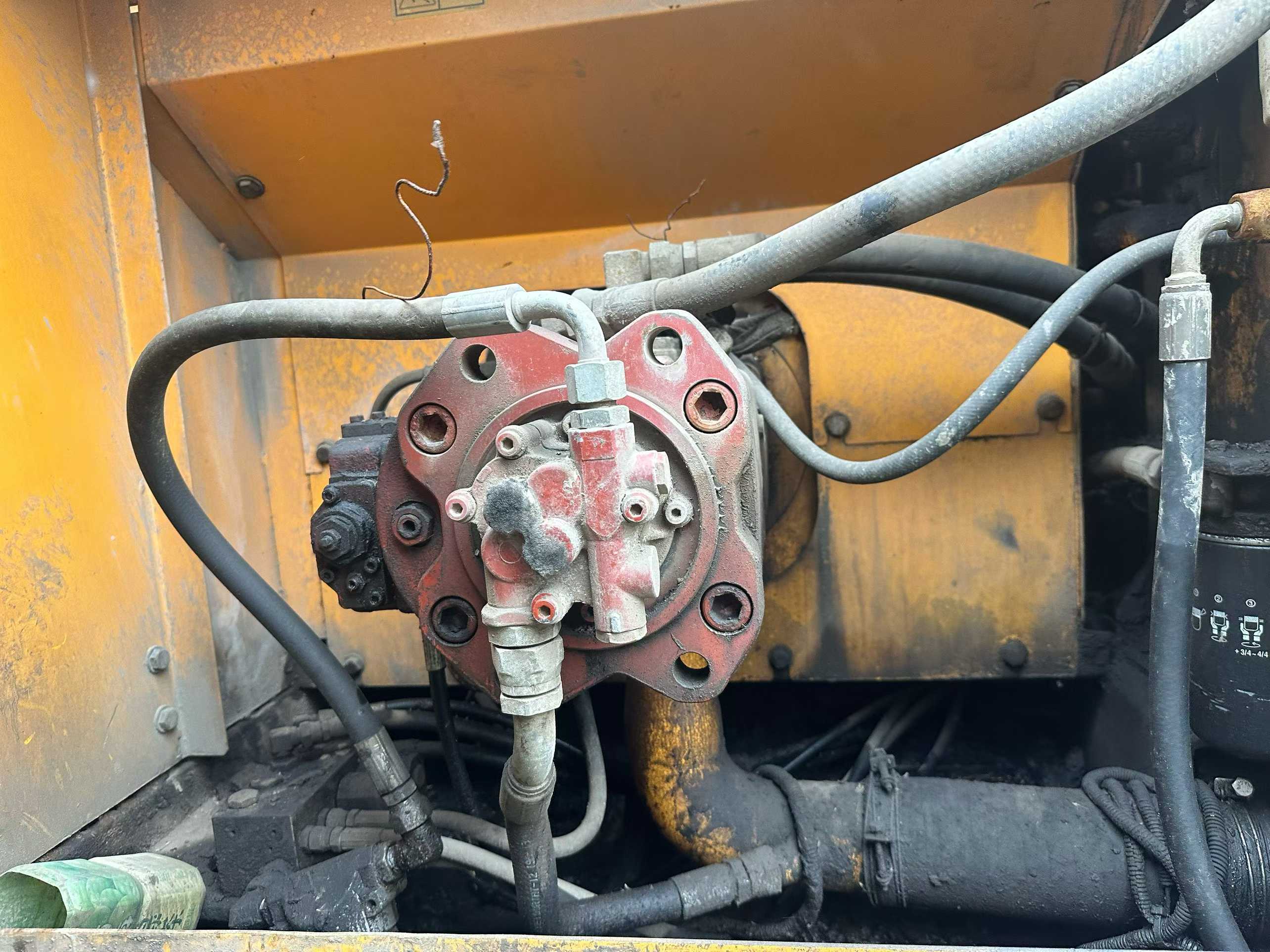 Buy Hyundai R215-7 Used Excavator / 3