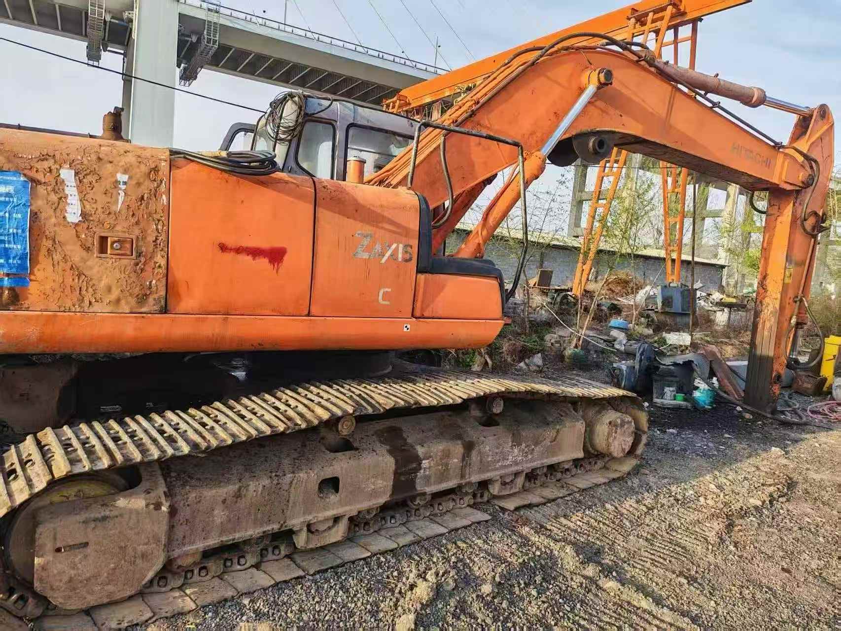 Buy Hitachi EX240-6 Used Excavator / 4