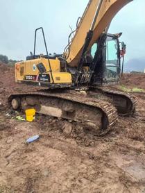 Buy Sany SY200C Used Excavator / 2 Buy Sany SY200C Used Excavator / 2