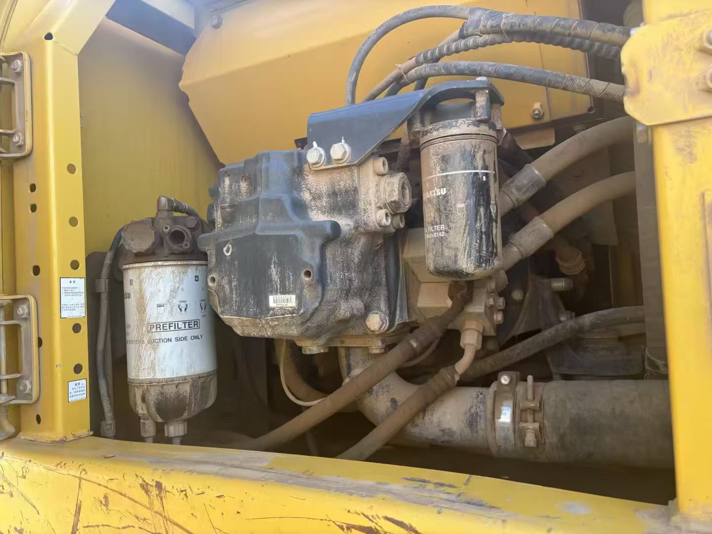 Buy Komatsu PC200 Used Excavator / 7