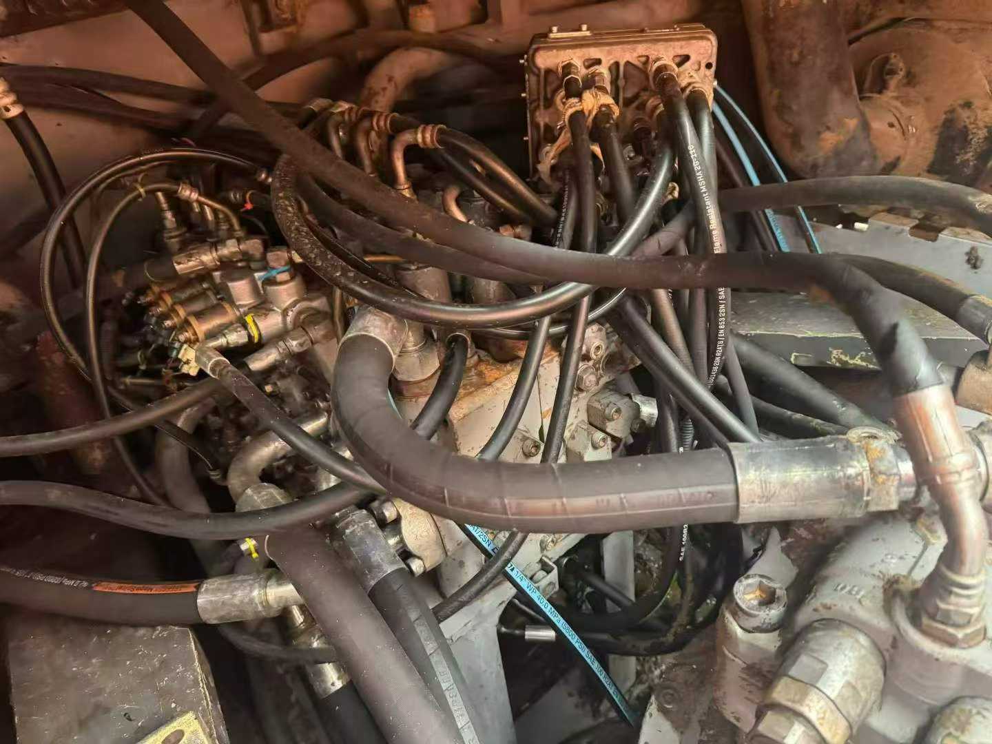 Buy Hitachi EX350 Used Excavator / 6